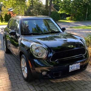 Meet your Posher, Julie